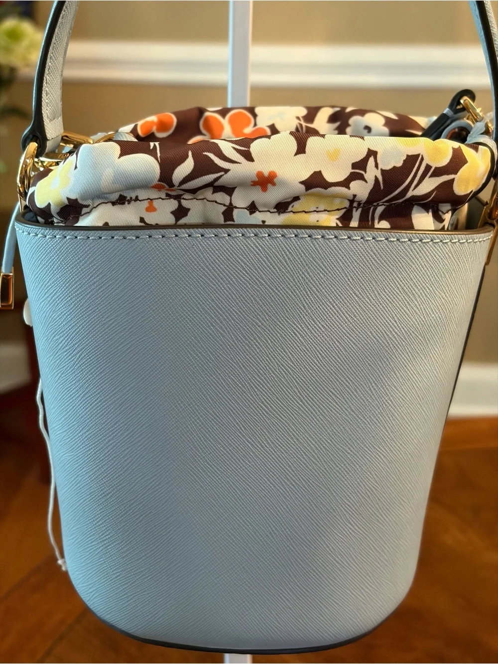 Darling Tory Burch Emerson Mini Bucket Baby Blue w/ Floral Liner NWOT Perfect!